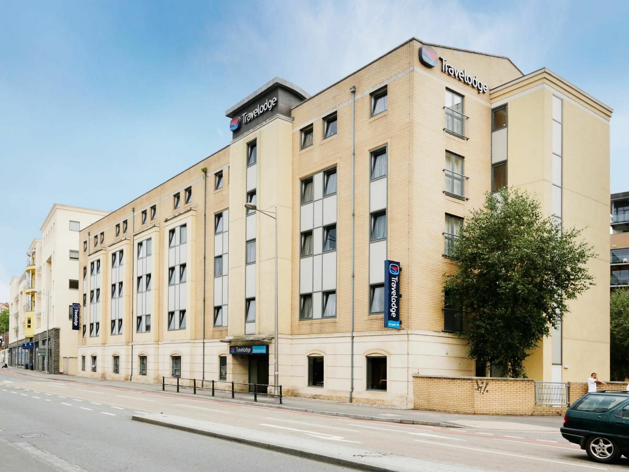 Travelodge Bristol Central Anchor Road Bagian luar foto