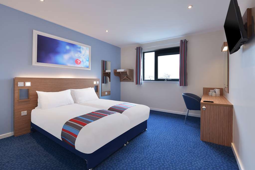 Travelodge Bristol Central Anchor Road Ruang foto